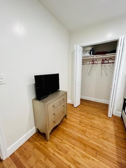 לוס אנג'לס Gated Contemporary 3 Bedroom - 2 Bathroom Home In South La Plus Parking מראה חיצוני תמונה